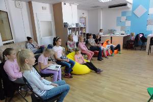 23 сентября учащиеся  учебного объединения «Крымская вышивка» участвовали в воспитательном мероприятии, посвящённом году экологии. 