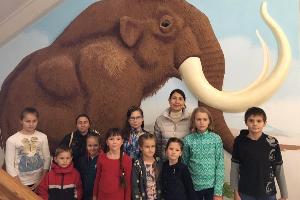 Для учащихся учебных объединений «Юные краеведы» и «Экологи-краеведы» в музее «Таврида» была проведена учебная интерактивная экскурсия. 