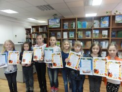 В учебном объединении "Шёлковая рапсодия" состоялось вручение дипломов победителям конкурсов